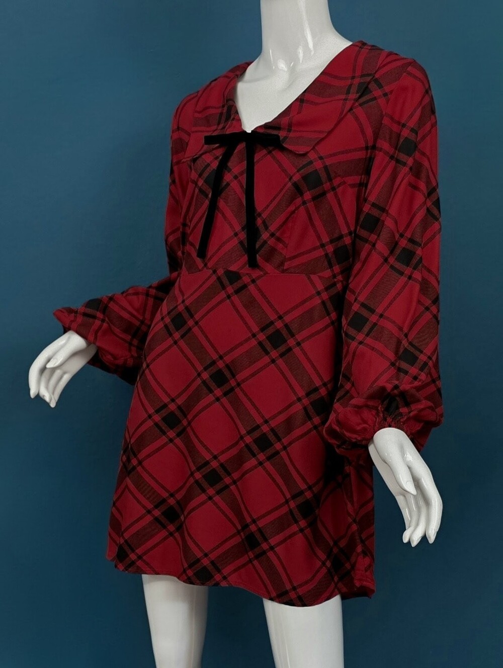 🆕️🎈OLD NAVY 70s Style Empire Waist Red Plaid Fit & Flare Mini Dress // (NWT)